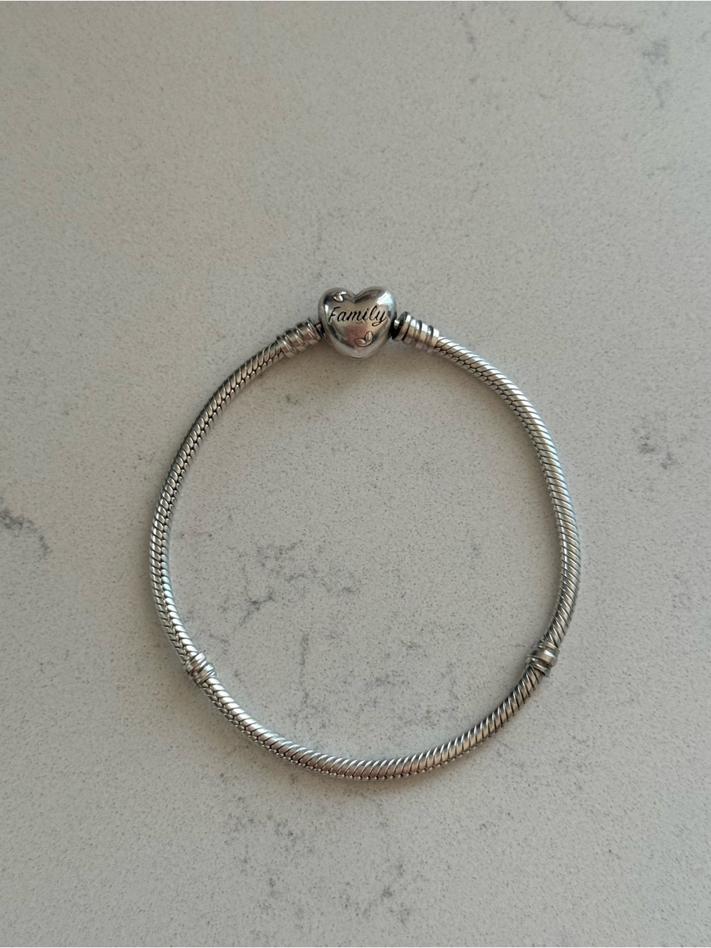 Pandora Sterling Silver Family Tree Heart Clasp Bracelet Size 20